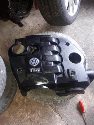 passat volskwagen 2001 model 1,9 tdi motor üst kapak